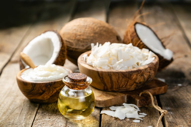 ¿Cómo se utiliza el aceite de coco para las arrugas?